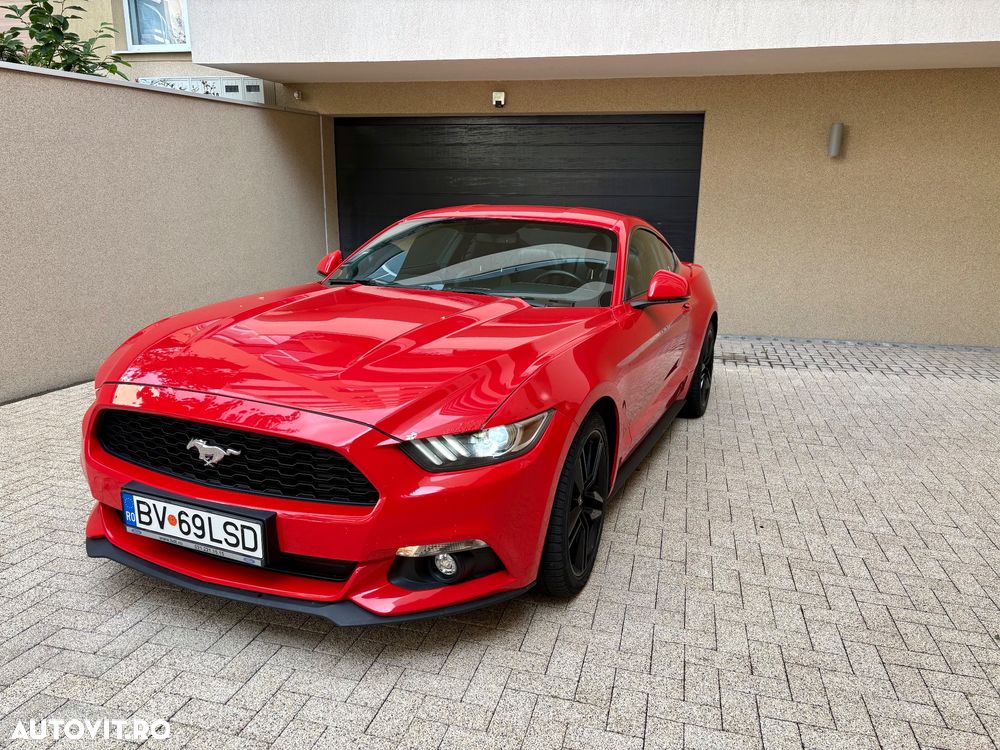 Ford Mustang 2.3 EcoBoost Aut. - 3