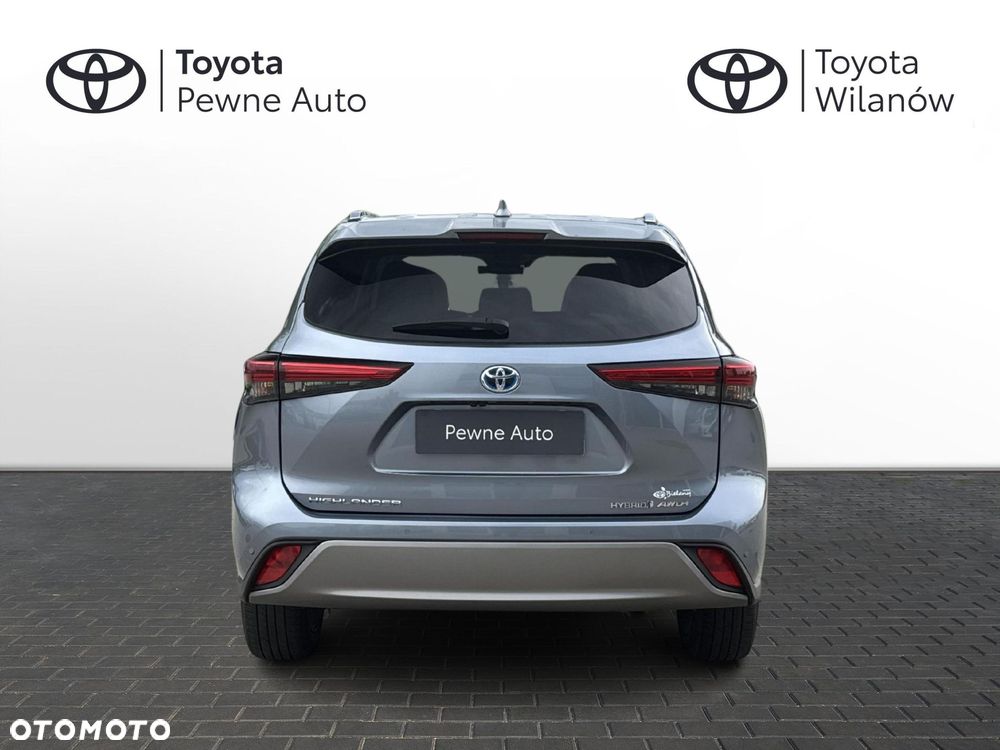 Toyota Highlander - 4