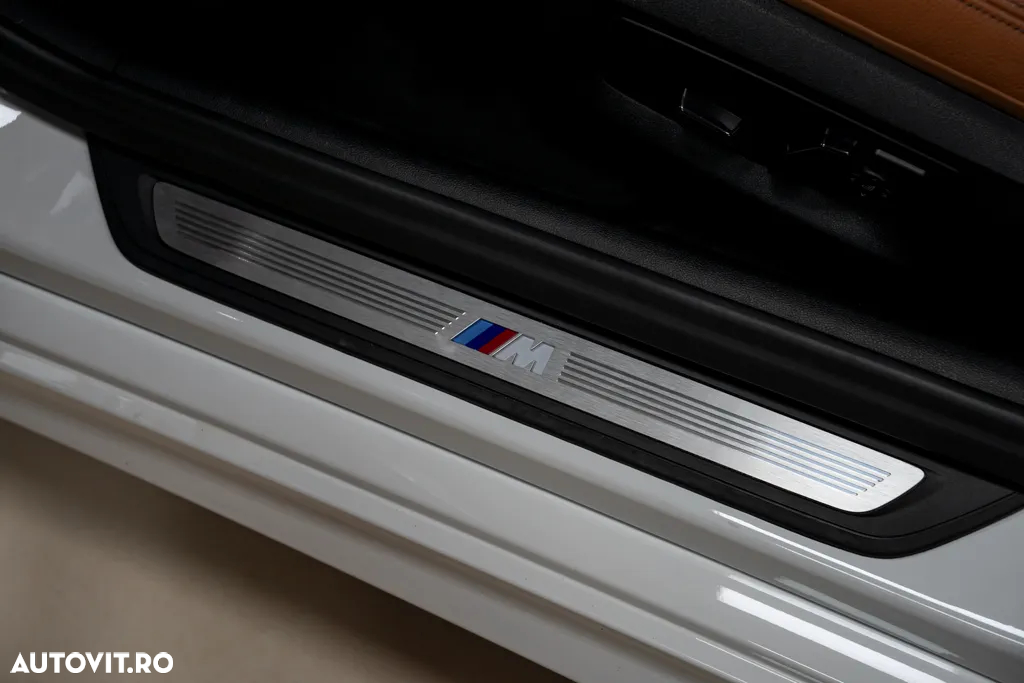 BMW Seria 5 530d xDrive AT - 23