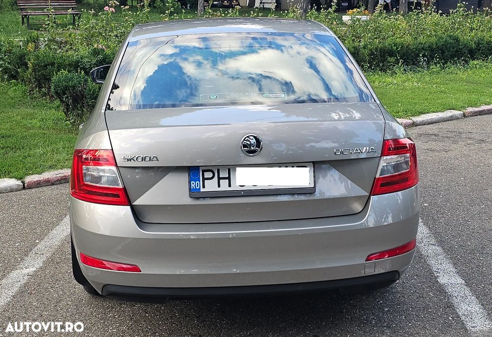 Skoda Octavia 1.6 TDI AMBITION - 4