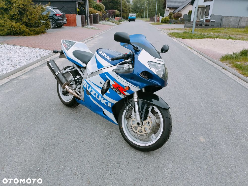 Suzuki GSX-R - 1