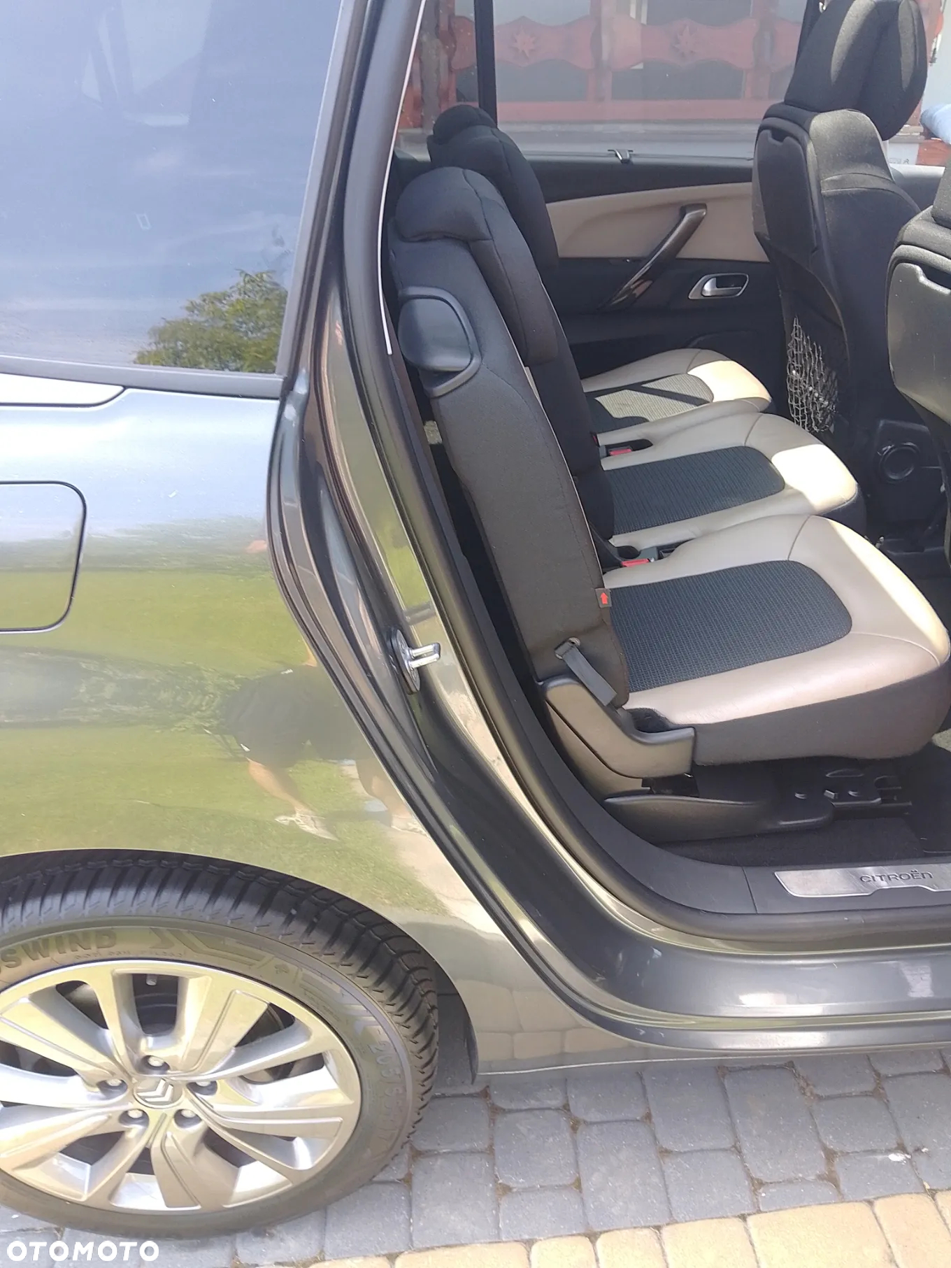 Citroën C4 Picasso e-HDi 115 Exclusive - 12