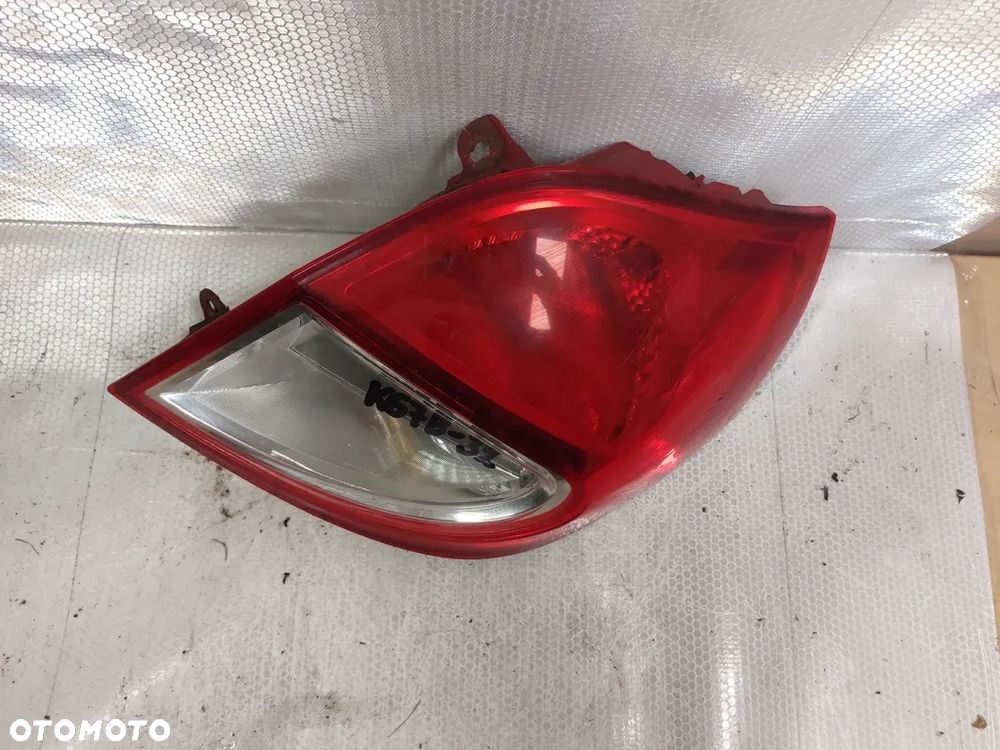 LAMPA TYL TYLNA PRAWA RENAULT CLIO 3 LIFT HB - 5