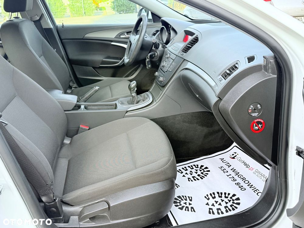 Opel Insignia - 34