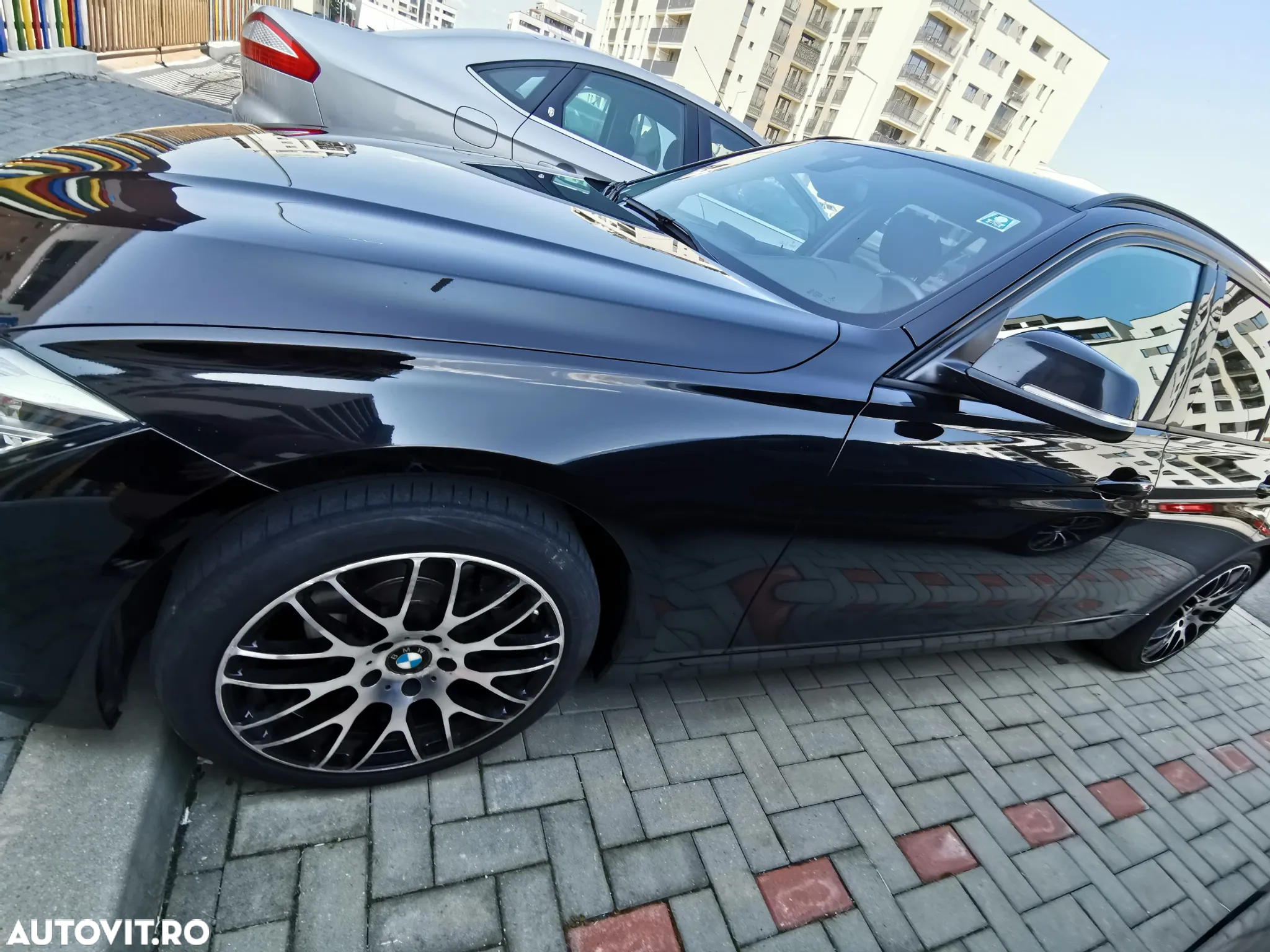 BMW Seria 3 320d Sport Line - 5