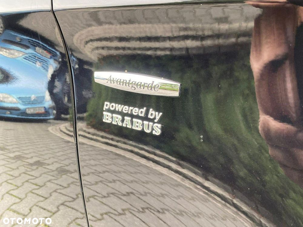 Mercedes-Benz Klasa V - 22