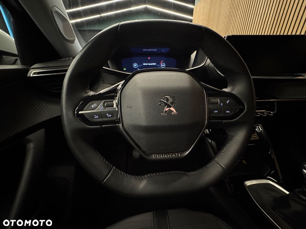 Peugeot 2008 1.2 PureTech Allure S&S - 7
