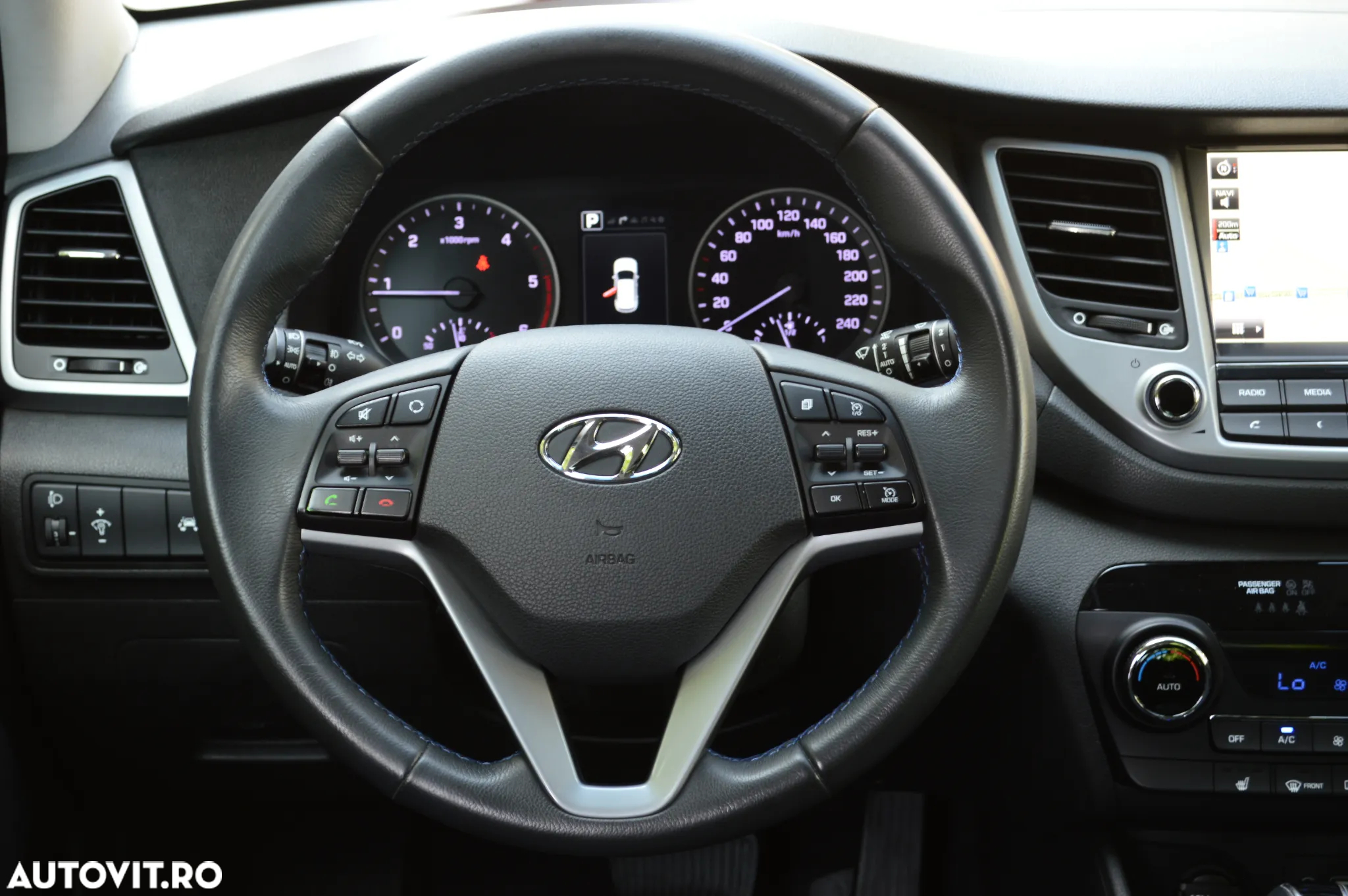 Hyundai Tucson blue 1.7 CRDi 2WD DCT Passion Plus - 37