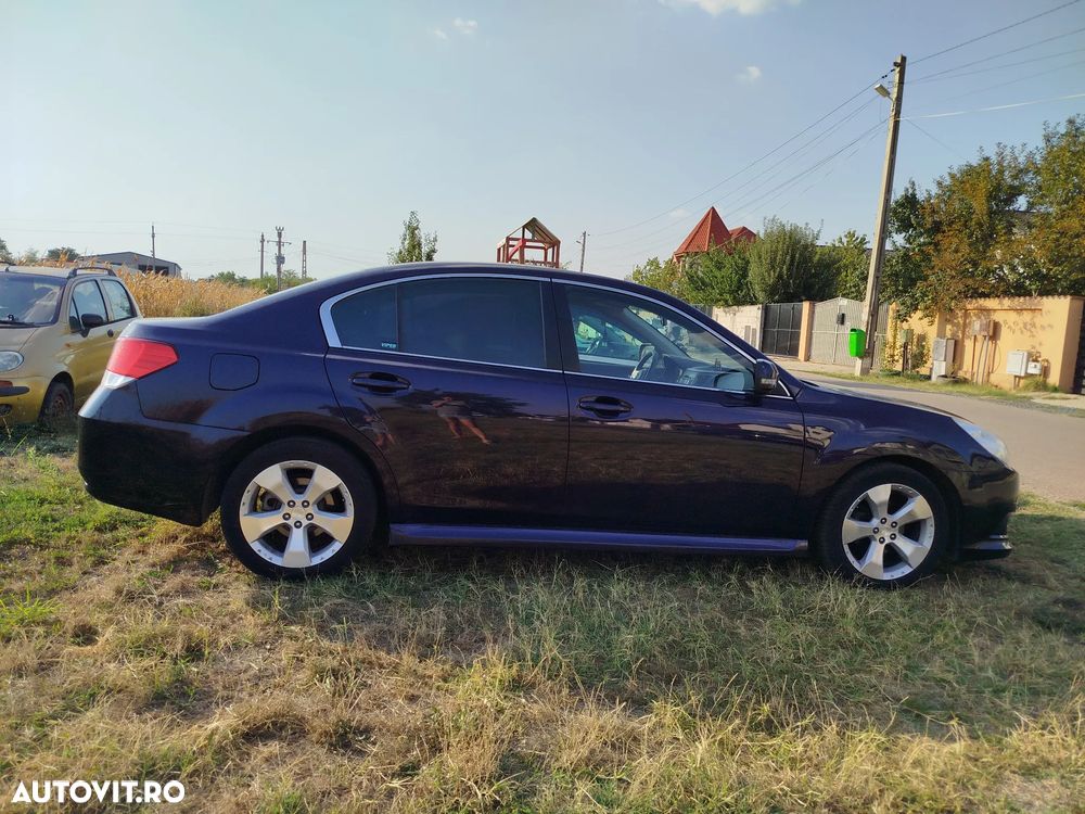 Subaru Legacy - 3