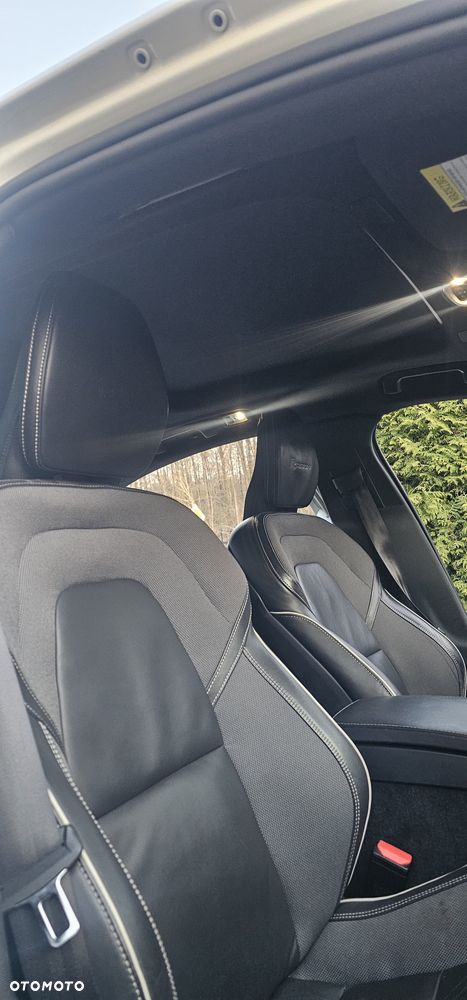 Volvo S60 T8 Twin Engine AWD Geartronic RDesign - 23