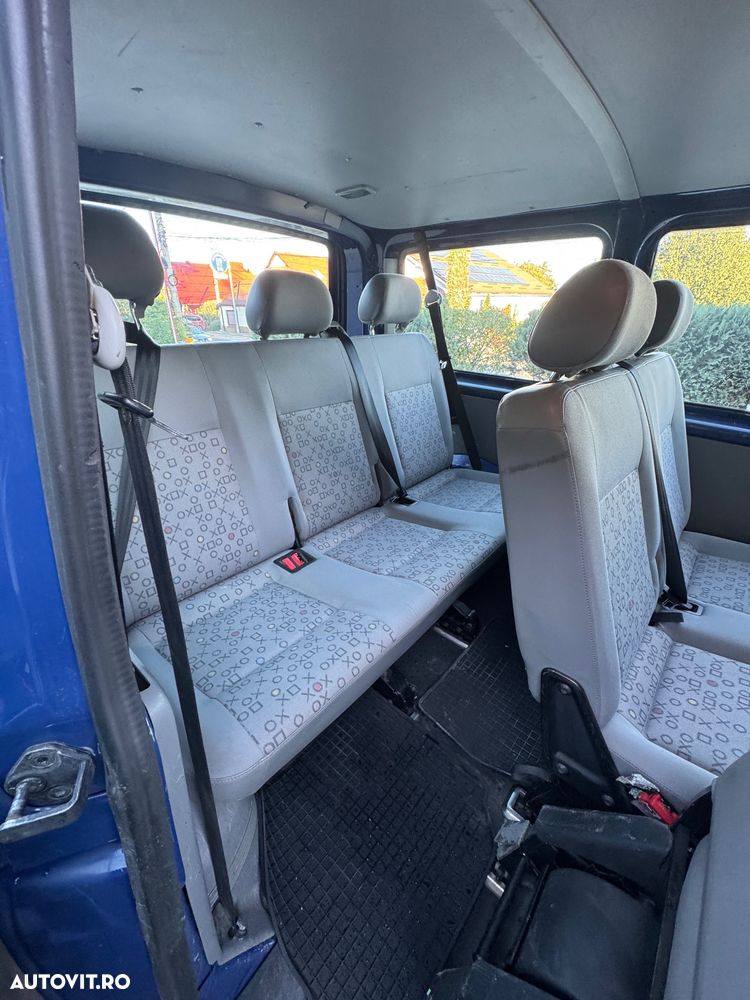 Volkswagen Transporter - 10
