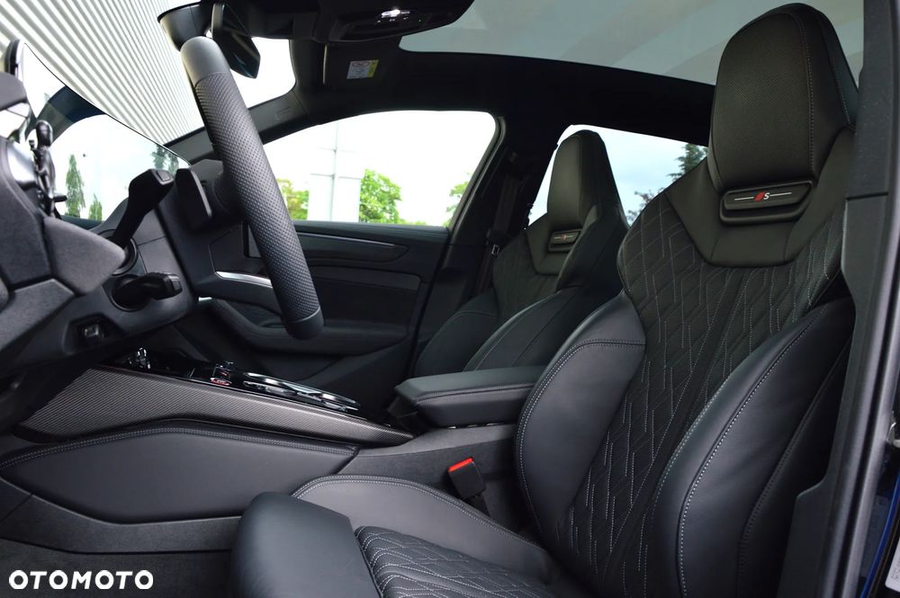 Audi A6 Avant - 15