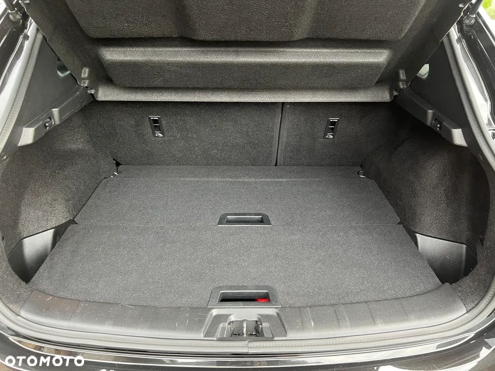 Nissan Qashqai - 25