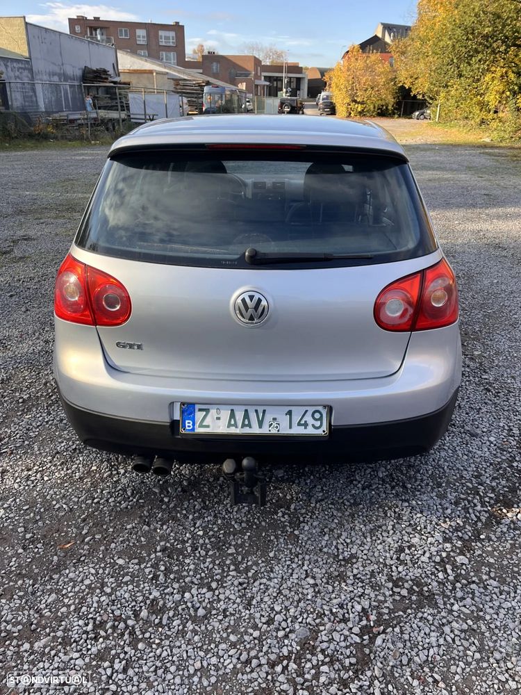 VW Golf 2.0 GTI - 13