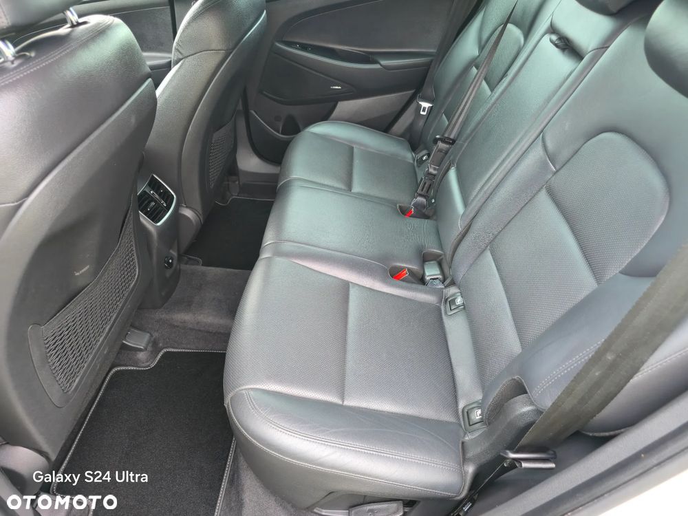 Hyundai Tucson blue 1.6 CRDi 2WD DCT Premium - 33