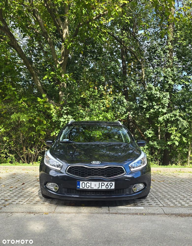 Kia Ceed 2013 photo 3