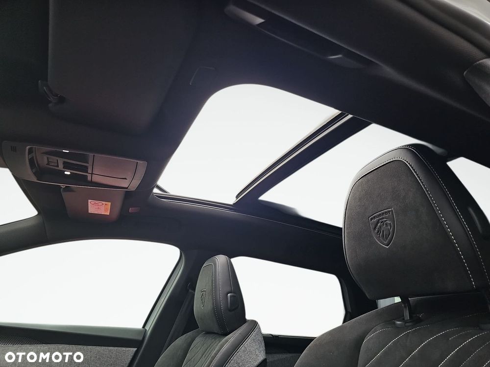 Peugeot 5008 1.2 PureTech mHEV GT S&S e-DCS6 - 17