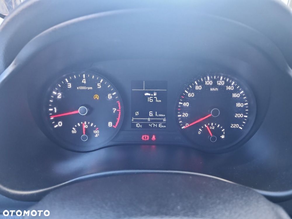 Kia Stonic 1.4 L - 19