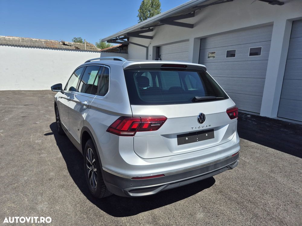 Volkswagen Tiguan 2.0 TDI SCR DSG - 4