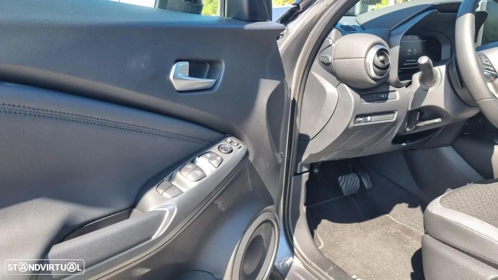 Nissan Juke 1.0 DIG-T N-Connecta DCT - 16