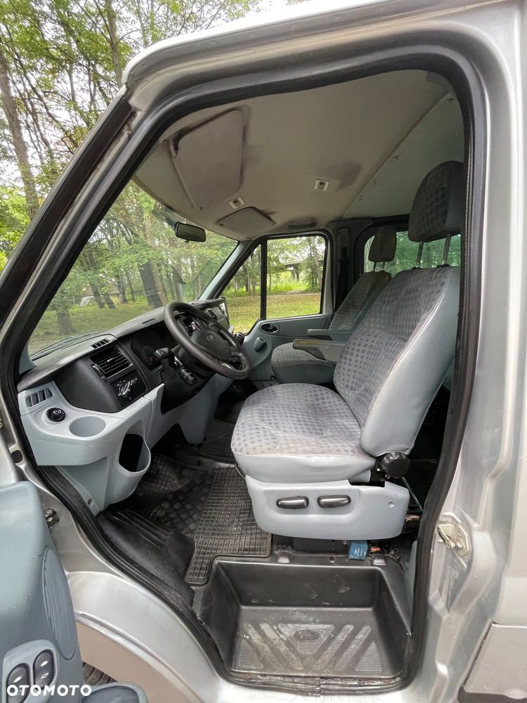 Ford Transit - 15