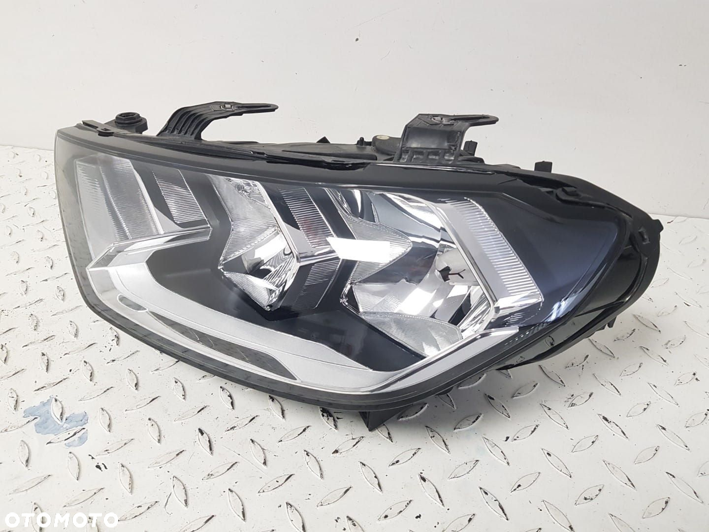 AUDI A1 II 82A 19-24 LAMPA LEWA PRZEDNIA PRZÓD ZWYKŁA REFLEKTOR 82A941003 IDEALNA - 3