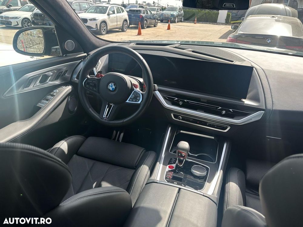 BMW XM - 5