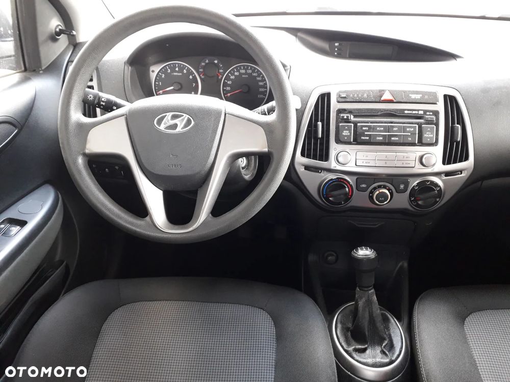 Hyundai i20 1.25 Comfort - 37