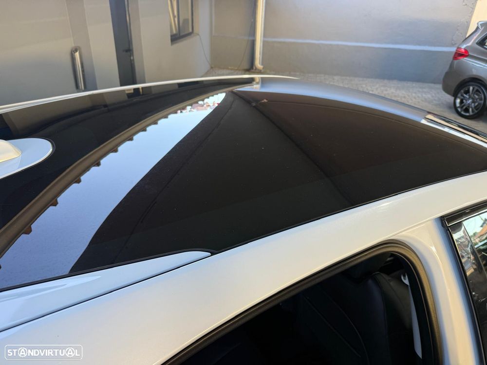 Jaguar I-Pace EV400 AWD R-DYNAMIC HSE - 24