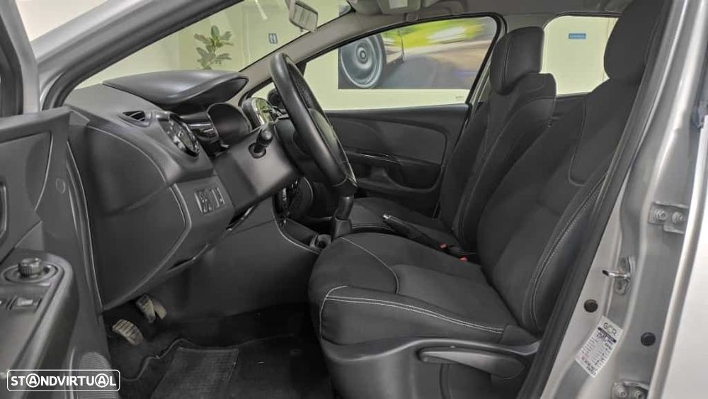 Renault Clio Sport Tourer 1.5 dCi Dynamique S - 16