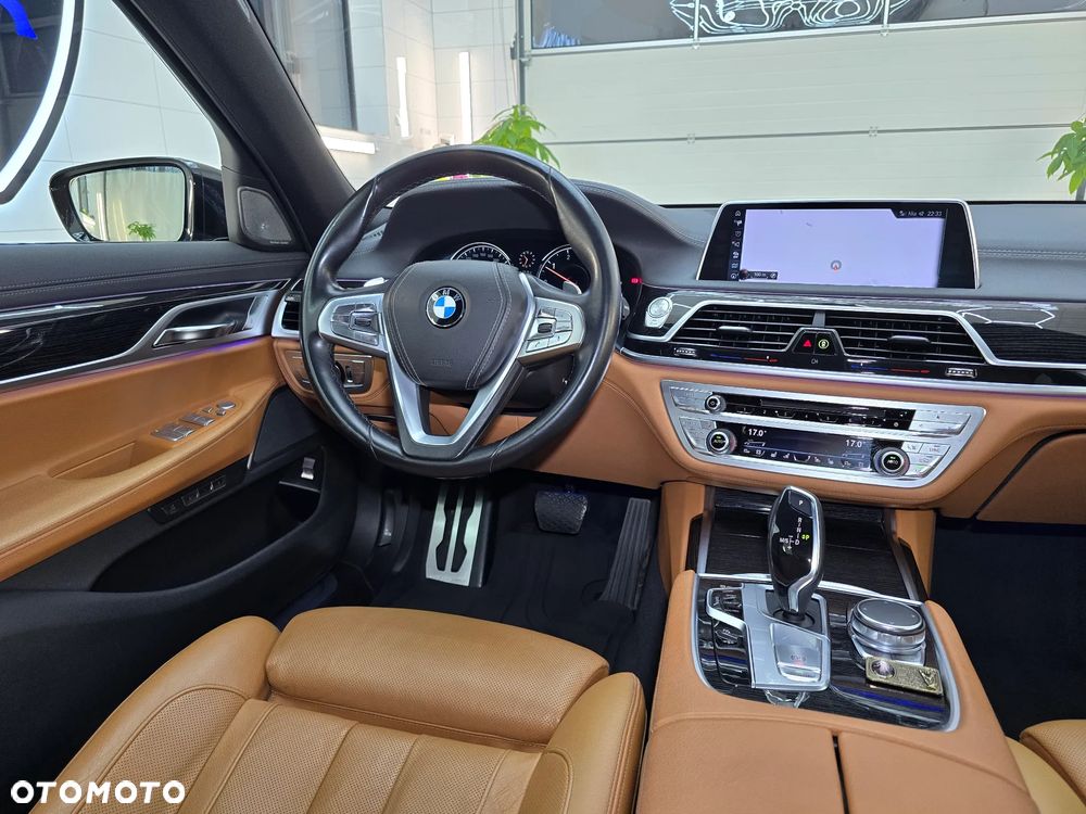 BMW Seria 7 730d xDrive - 18
