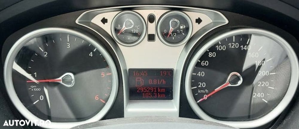Ford Focus 1.6 TDCi Trend - 14
