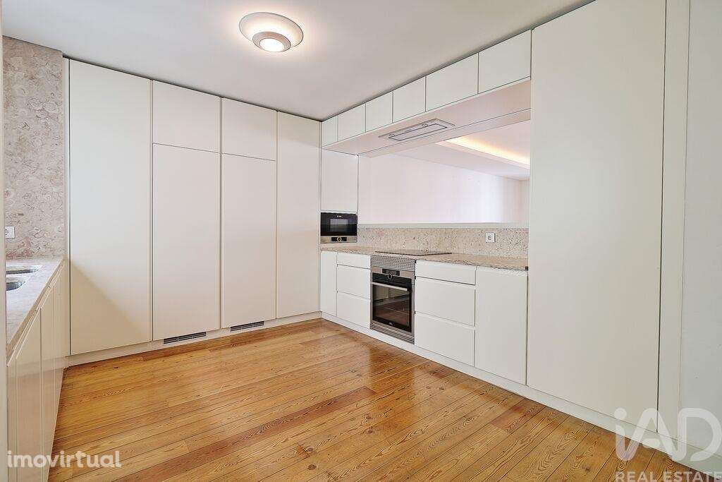 Apartamento T4 em Santo António - Grande imagem: 4/40