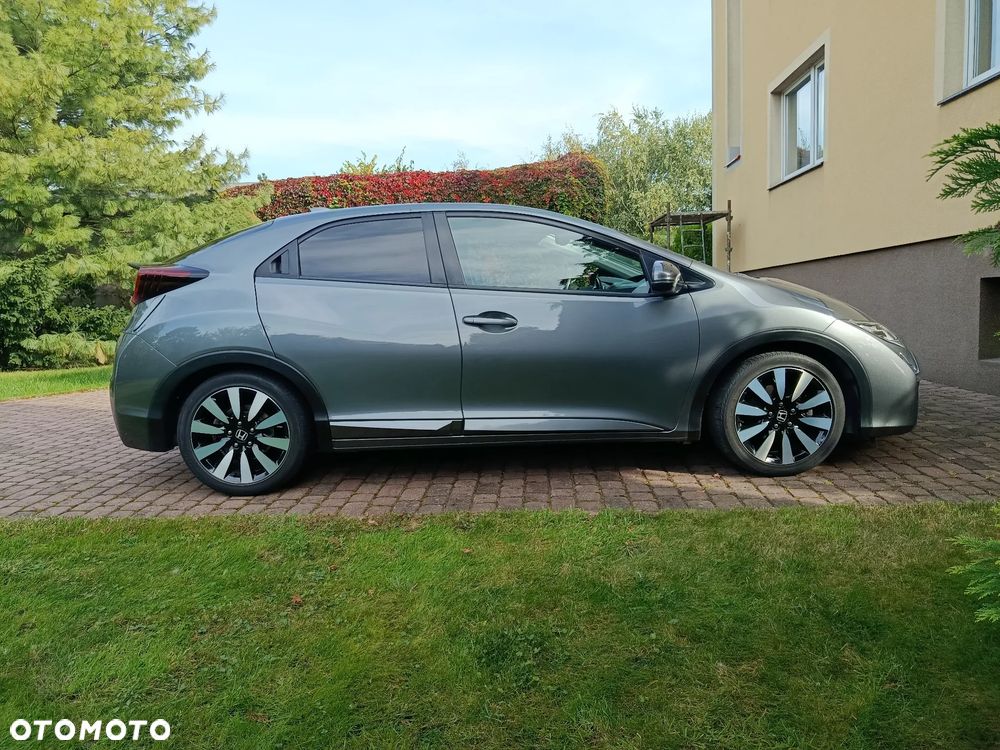Honda Civic 1.8 Elegance (Honda Connect+) - 4