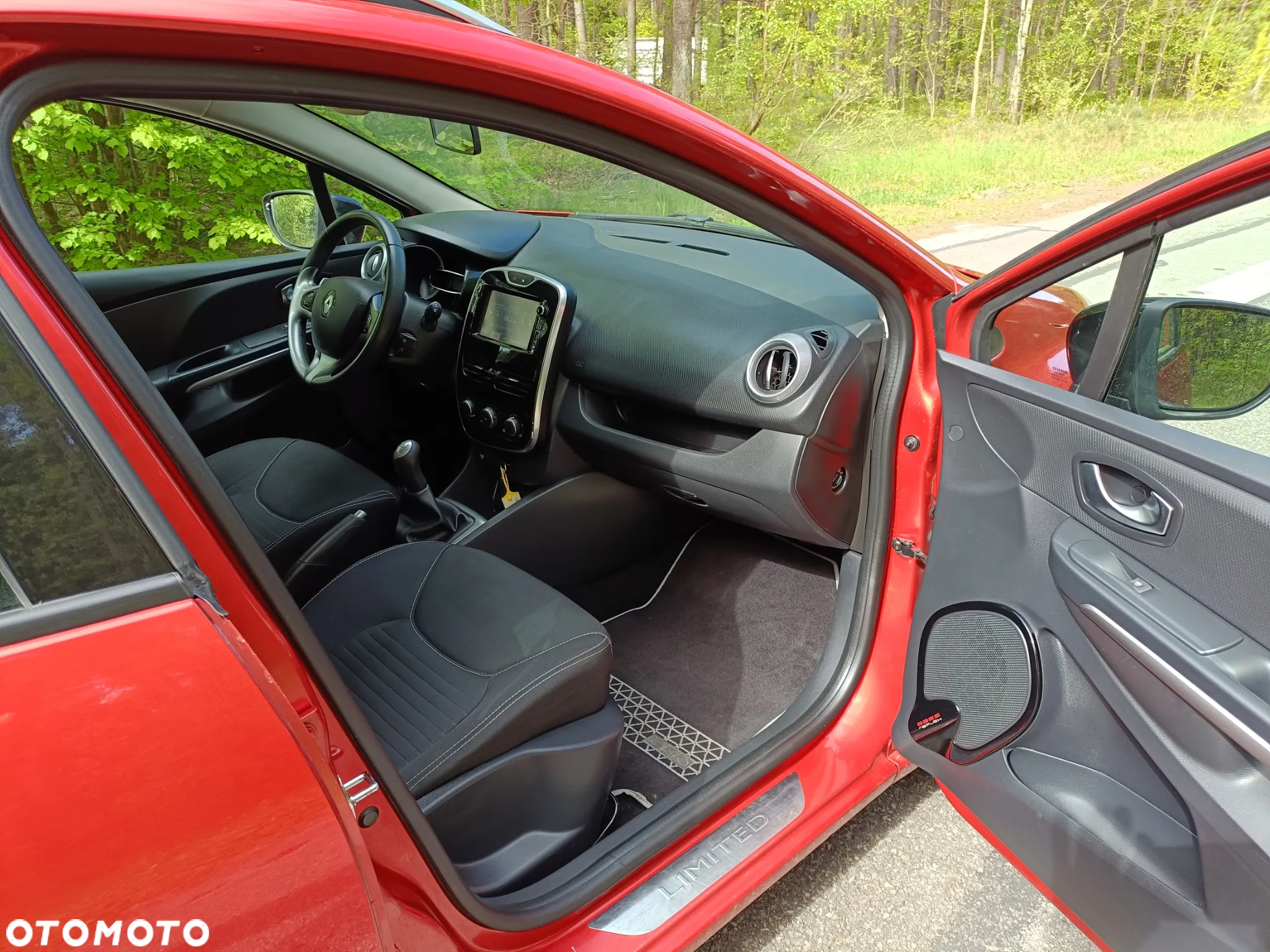 Renault Clio 0.9 Energy TCe Limited EU6 - 11