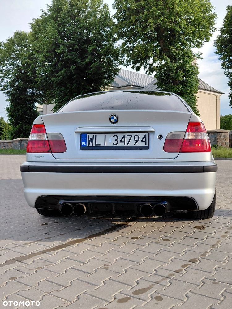 BMW 3 Series 2003 photo 3