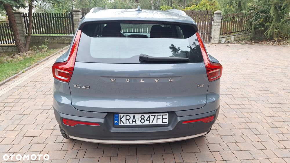 Volvo XC 40 T3 Momentum - 6
