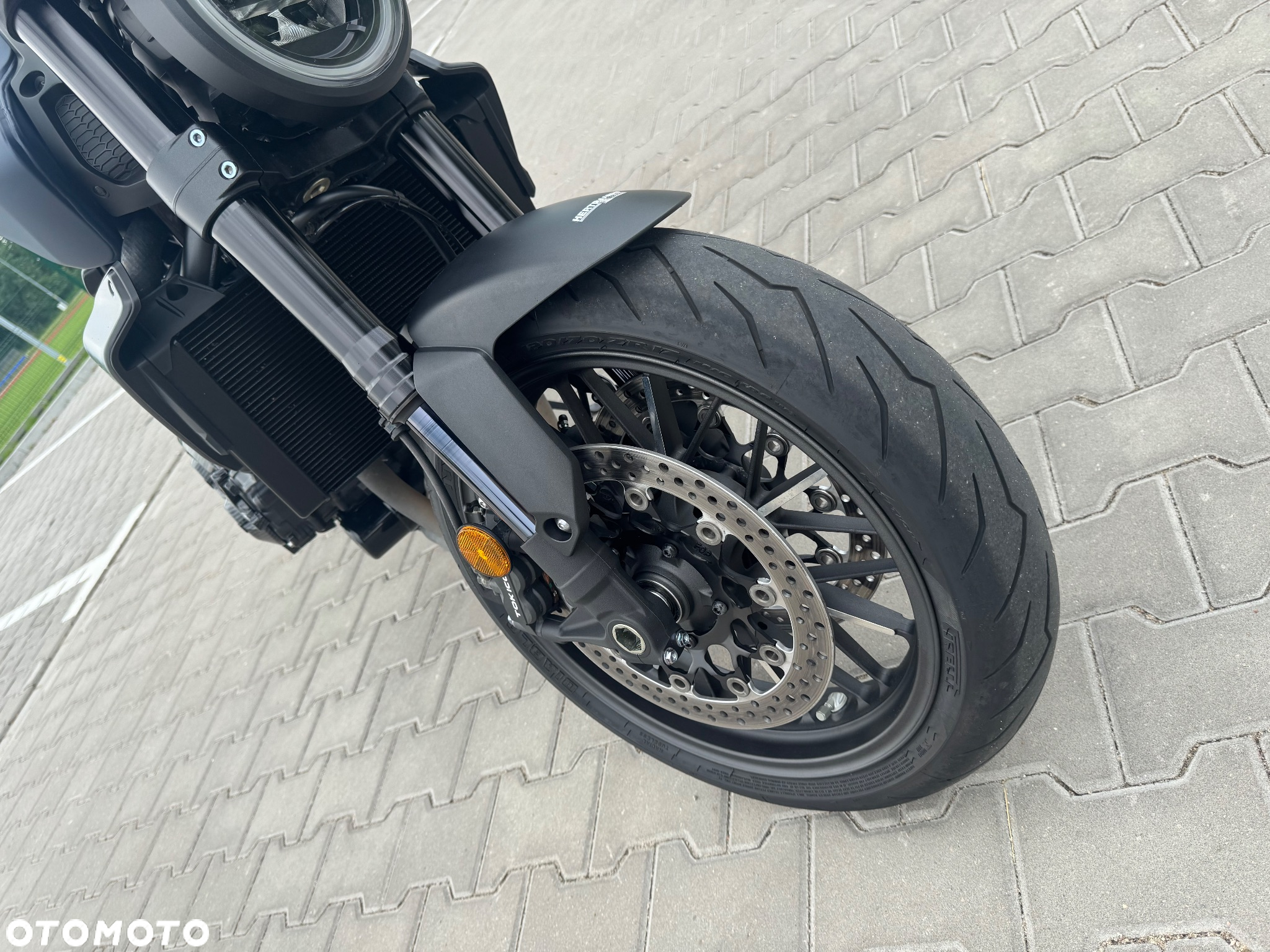 Honda CB - 15