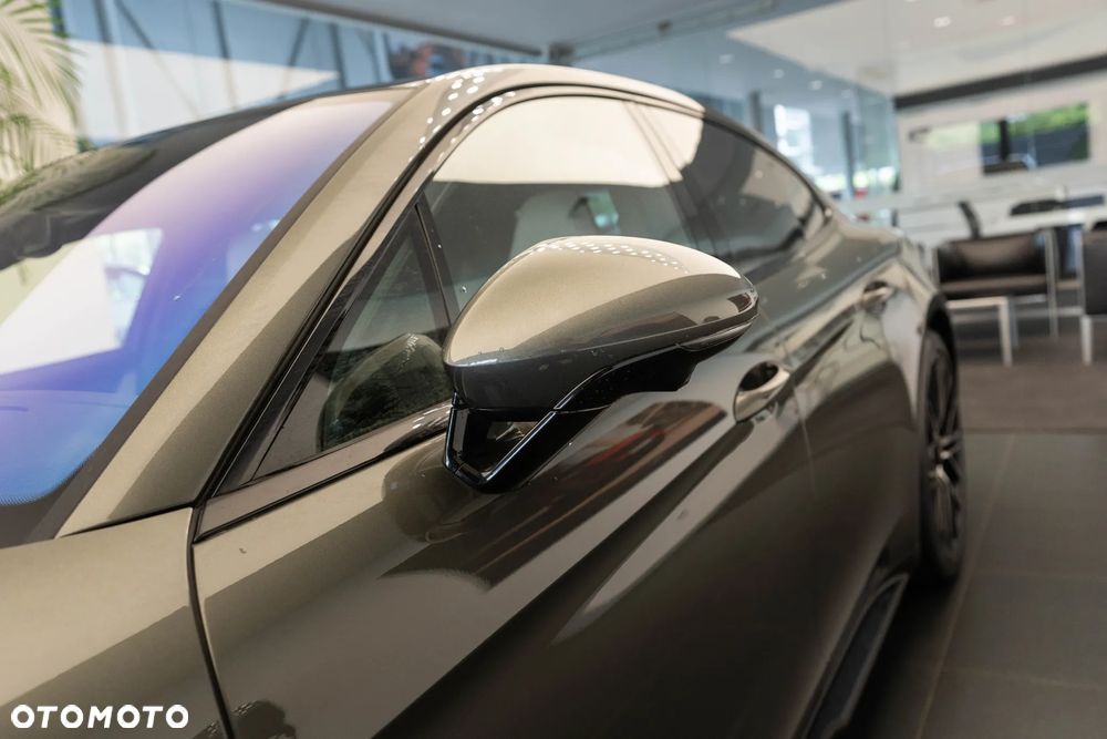 Porsche Panamera - 34