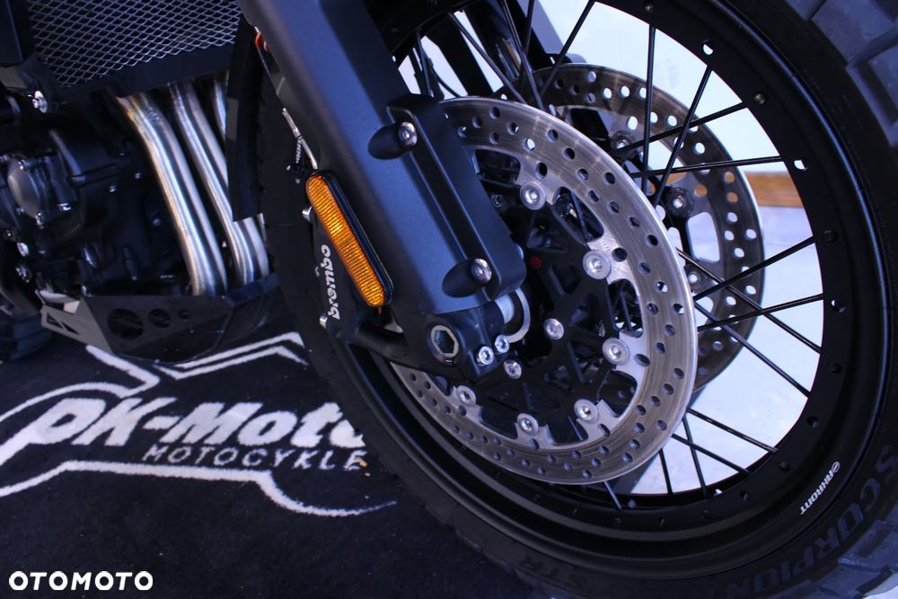 Triumph Tiger - 32