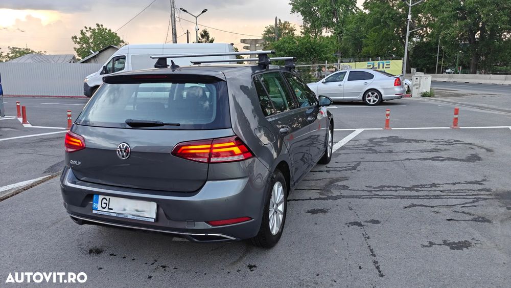 Volkswagen Golf 1.0 TSI Comfortline - 5
