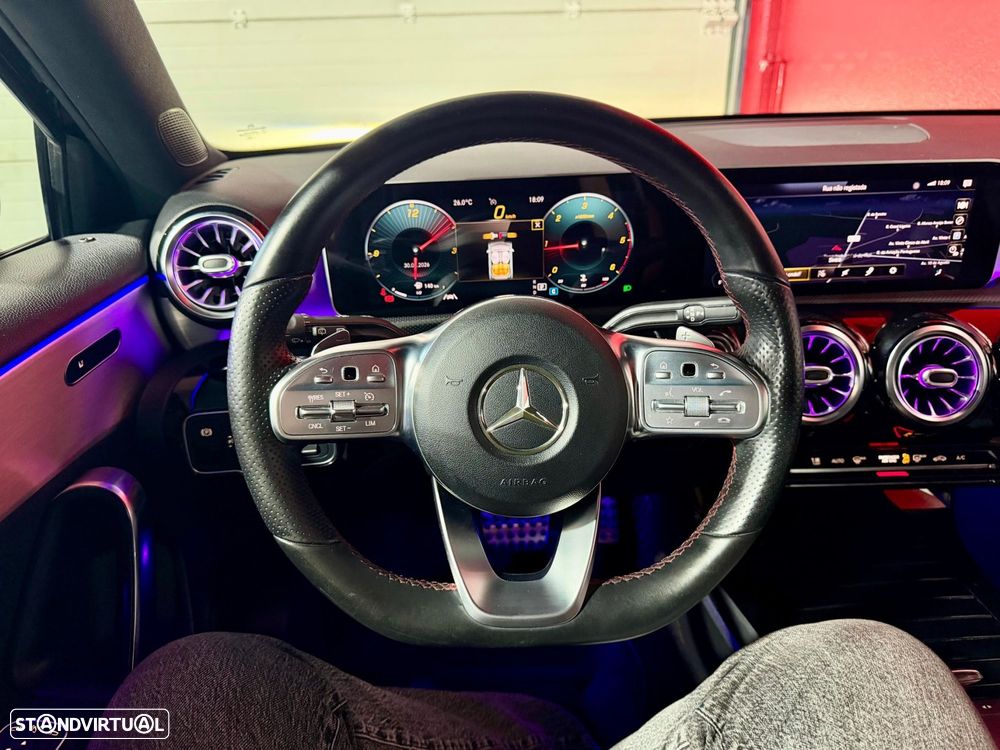 Mercedes-Benz A 180 d AMG Line Aut. - 32