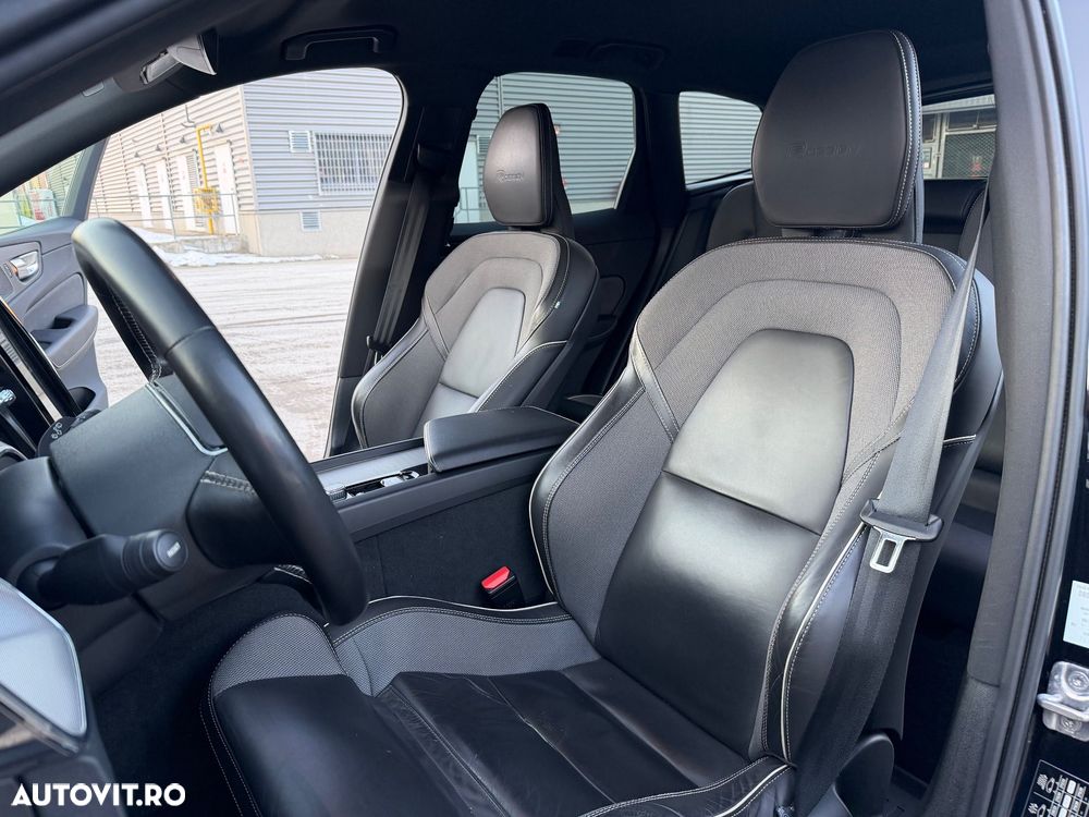 Volvo XC 60 B5 MHEV AWD R-Design - 6