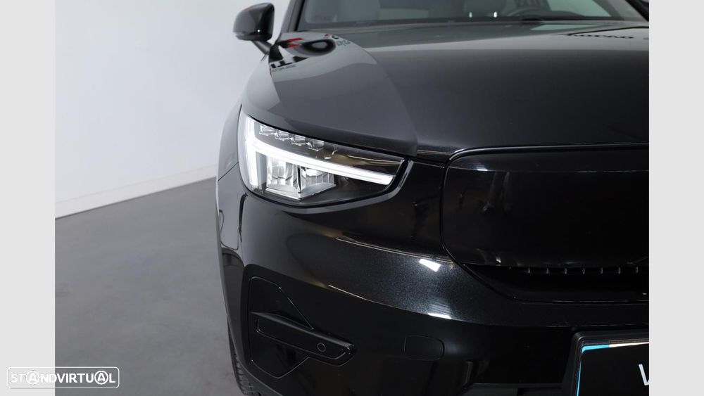 Volvo EC40 82 kWh Single Motor Extended Range Black Edition - 7