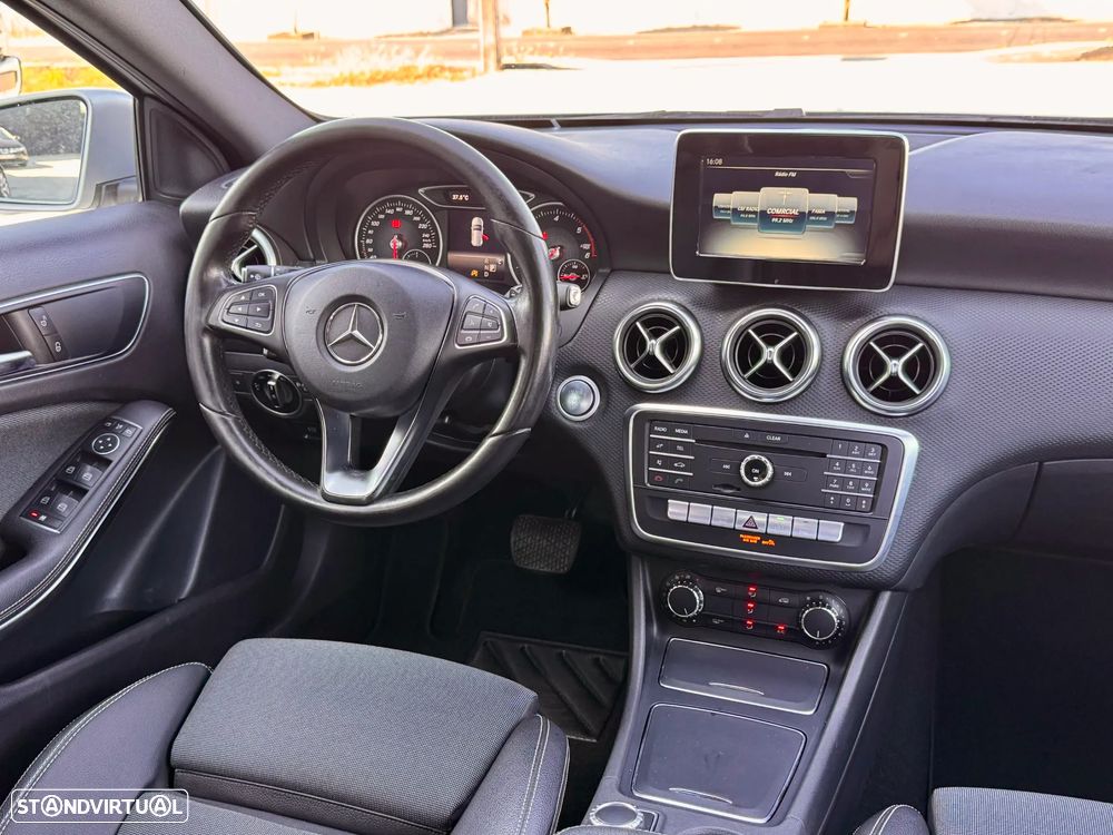 Mercedes-Benz A 180 d Urban Aut. - 11