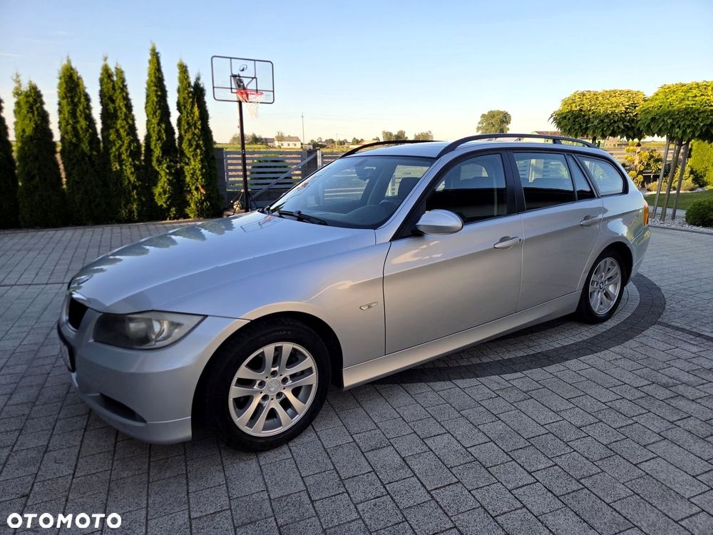 BMW Seria 3 - 12