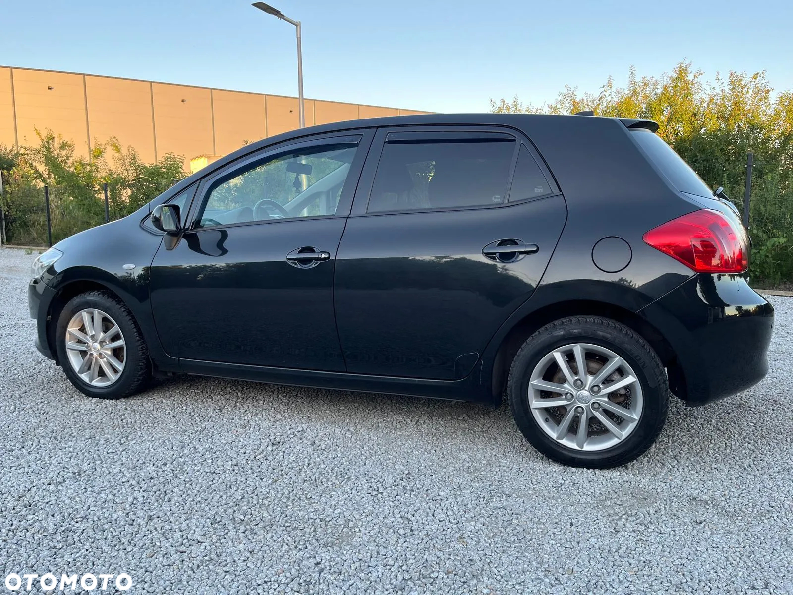 Toyota Auris 1.4 VVT-i - 5