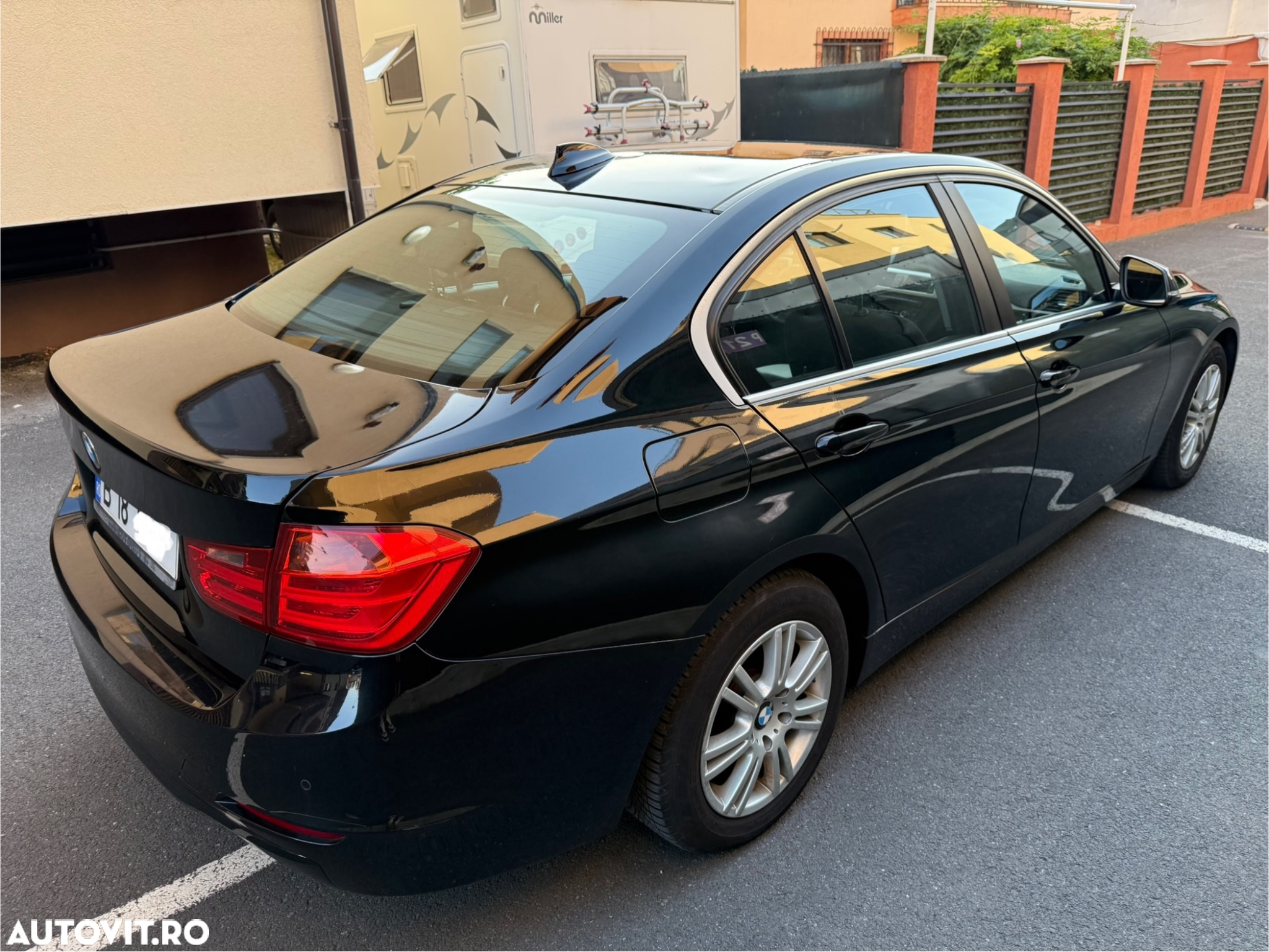 BMW Seria 3 320d - 6