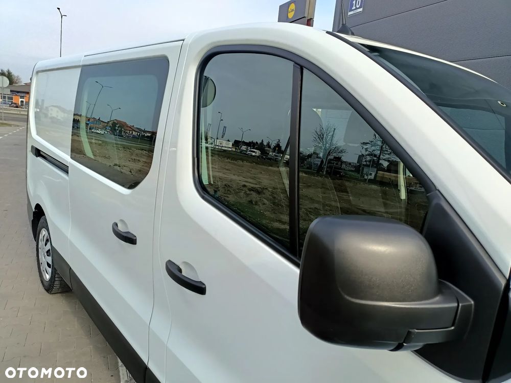 Renault TRAFIC 2.0 DCI LONG 6-OSOBOWO-CIĘŻAROWY - 16