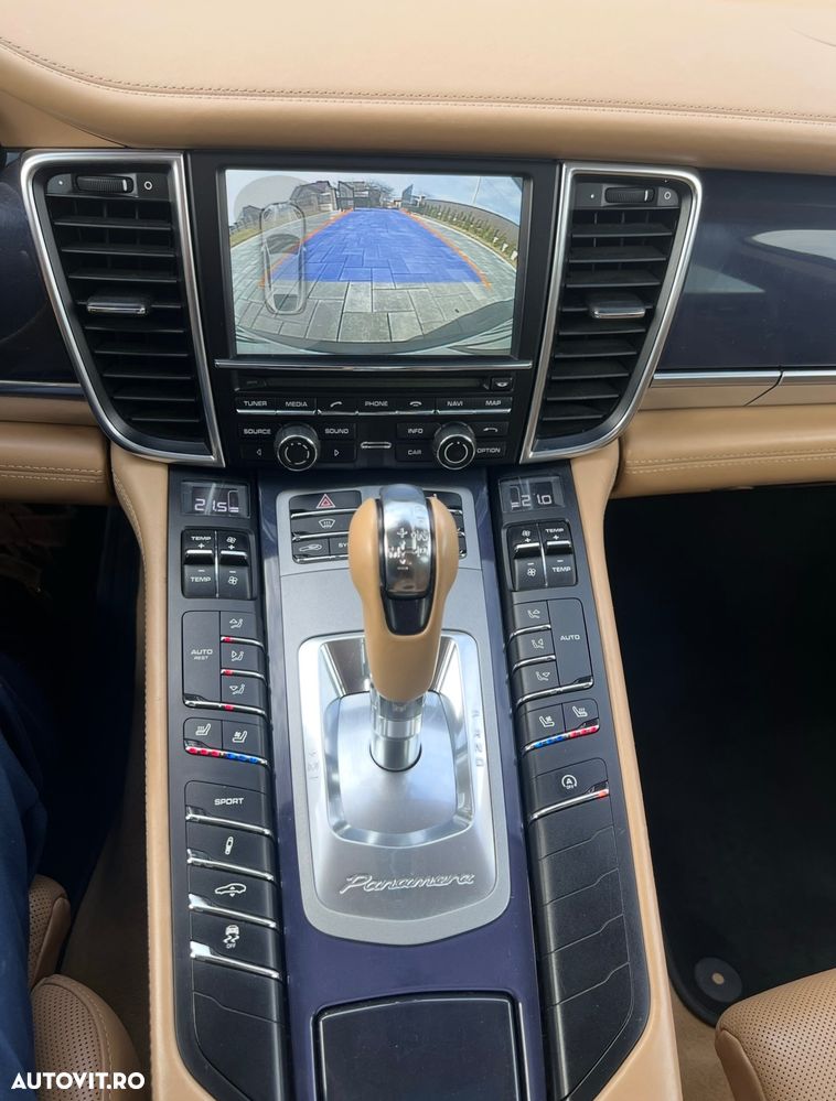Porsche Panamera Diesel - 2